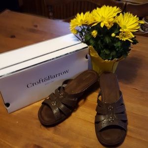 Croft&Barrow sandals. Size 8.5